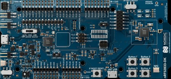 nRF52833 SoC向けのBluetooth Low Energy、Bluetooth Mesh、NFC、Thread、Zigbee開発キット